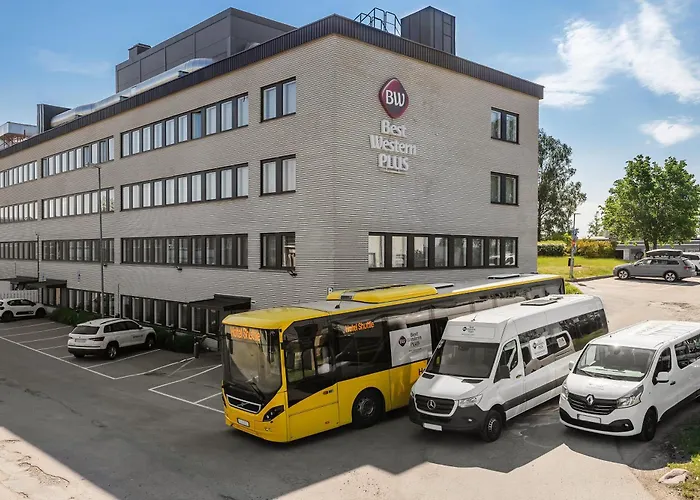 Best Western Plus Park Airport Hotel